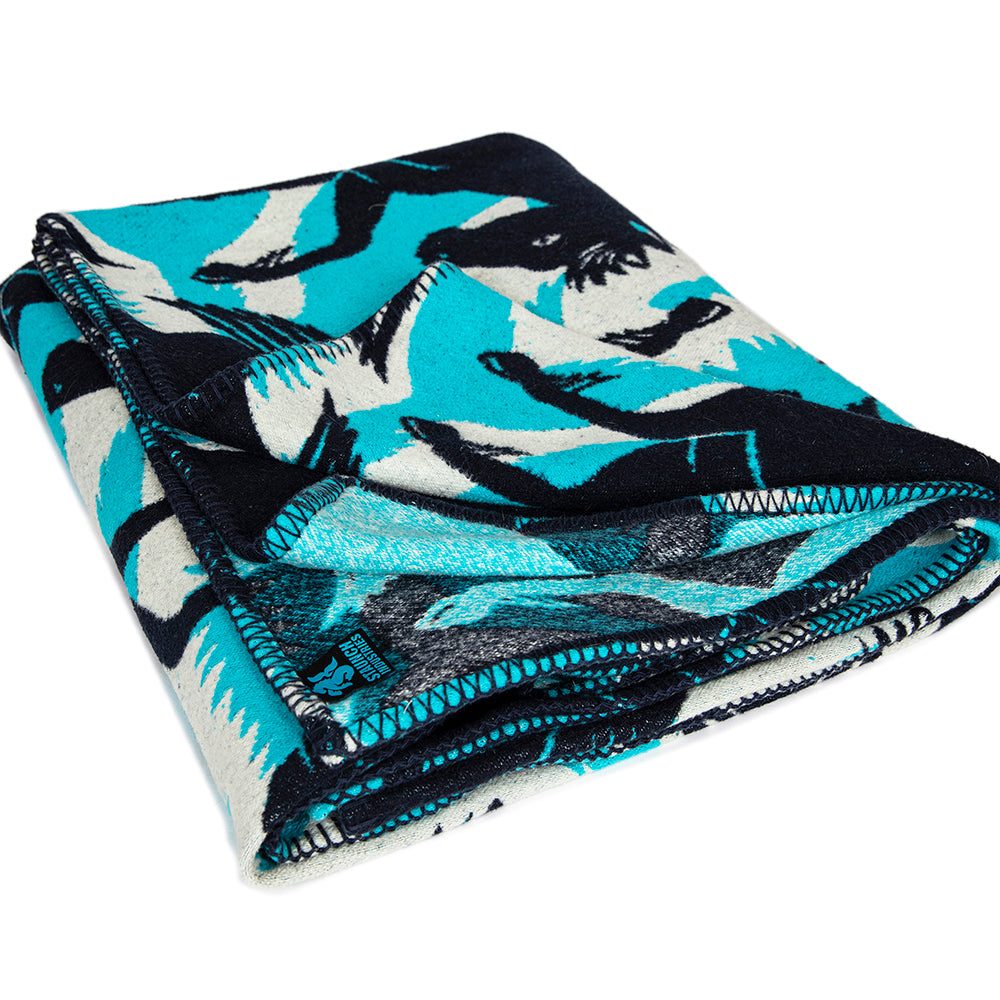 KELPIE THROW